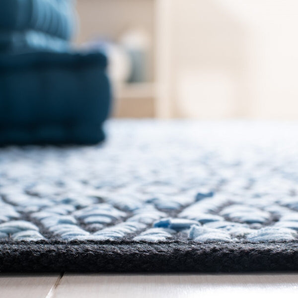 Montauk Hand Woven Polyester and Cotton Pile Rug - Elegant Design for Cozy Home Interiors