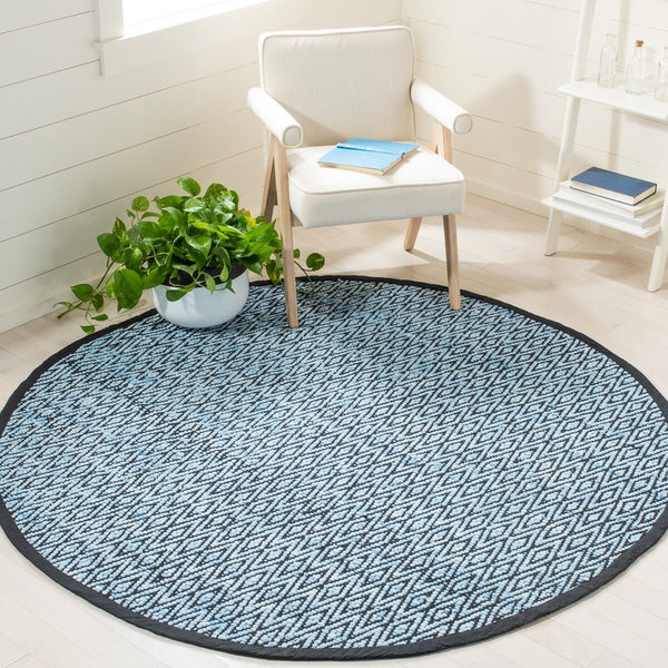 Montauk Hand Woven Polyester and Cotton Pile Rug - Elegant Design for Cozy Home Interiors