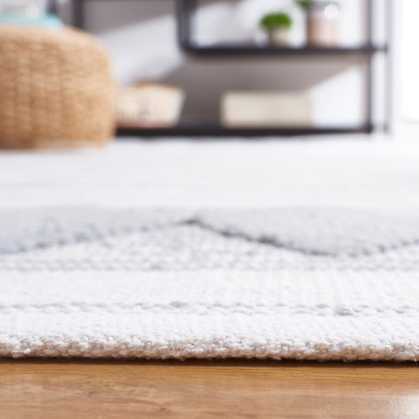 Safavieh Montauk 708 Flat Weave Cotton Bohemian Rug MTK708J-8