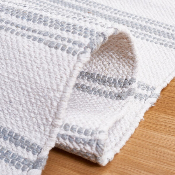 Safavieh Montauk 708 Flat Weave Cotton Bohemian Rug MTK708J-8