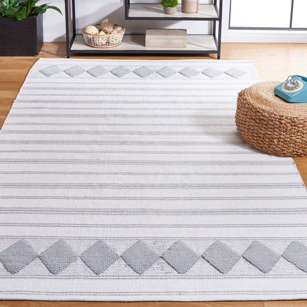 Safavieh Montauk 708 Flat Weave Cotton Bohemian Rug MTK708J-8