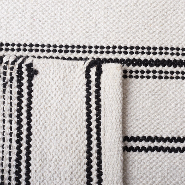 Safavieh Montauk 708 Flat Weave Cotton Bohemian Rug MTK708Z-8