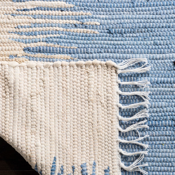 Safavieh Montauk MTK710 Rug