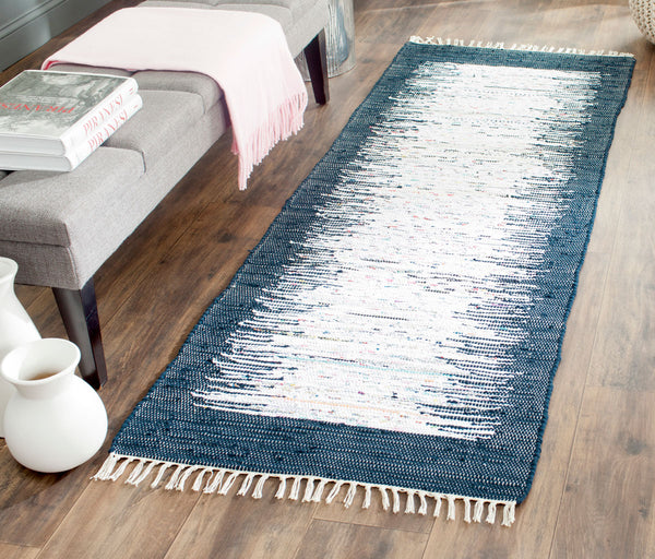 Safavieh Montauk 711 Hand Woven Cotton Rug MTK711L-4SQ