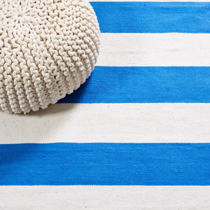 Safavieh Montauk 712 Hand Woven Cotton Rug MTK712C-8SQ