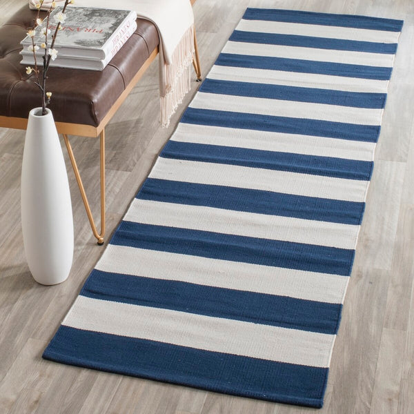 Safavieh Montauk 712 Hand Woven Cotton Rug MTK712H-9SQ