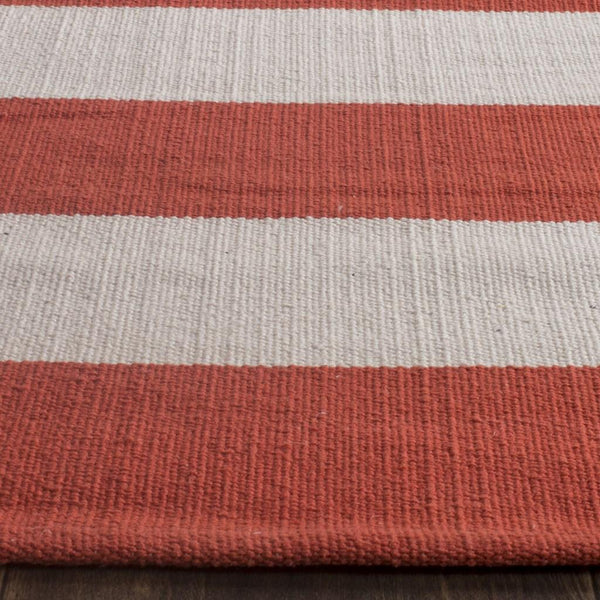 Safavieh Montauk 712 Hand Woven Cotton Rug MTK712L-4