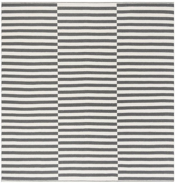 Safavieh Montauk MTK715 Rug