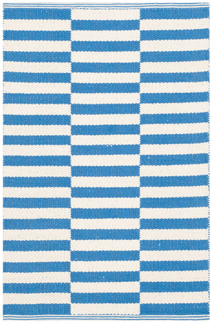 Safavieh Montauk MTK715 Rug