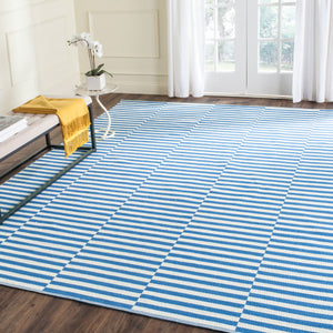 Safavieh Montauk MTK715 Rug