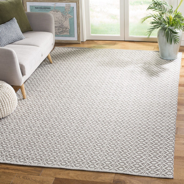 Safavieh Montauk 716 Hand Woven Cotton Rug MTK716A-4SQ