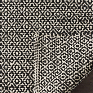 Safavieh Montauk 717 Hand Woven Cotton Rug MTK717D-4