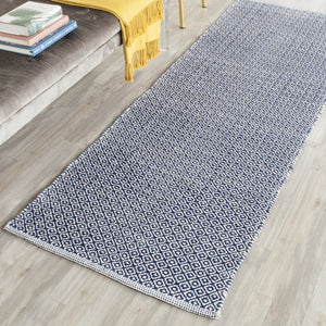 Safavieh Montauk MTK717 Rug