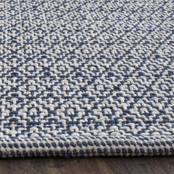 Safavieh Montauk MTK717 Rug