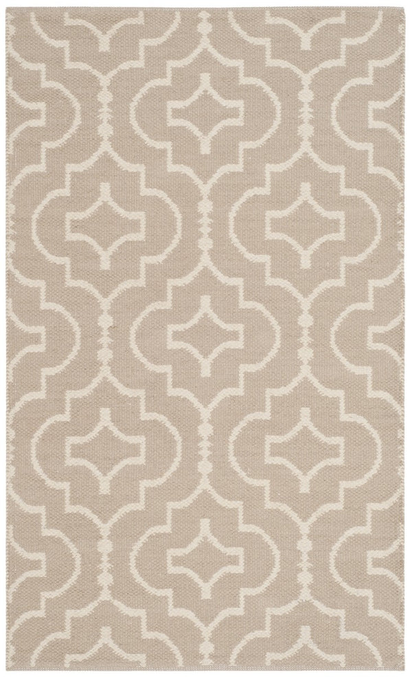 Safavieh Montauk 722 Hand Woven Cotton Rug MTK722A-4