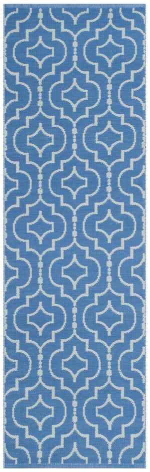 Safavieh Montauk 722 Hand Woven Cotton Rug MTK722C-4