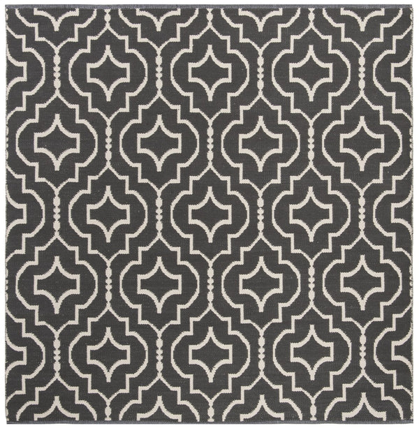 Safavieh Montauk 722 Hand Woven Cotton Rug MTK722E-4