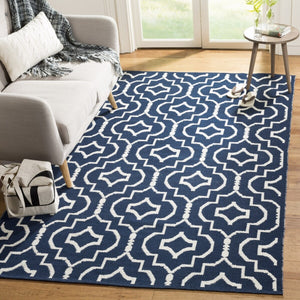 Safavieh Montauk 722 Hand Woven Cotton Rug MTK722H-4