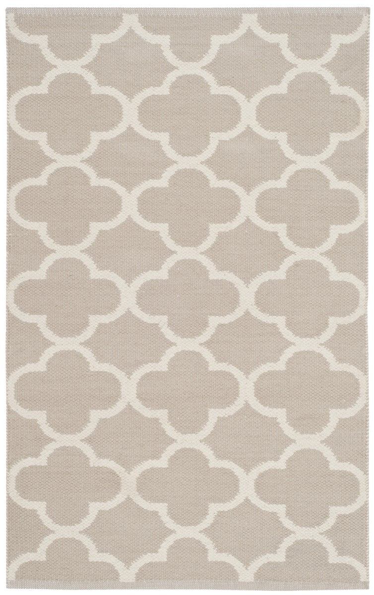 Safavieh Montauk MTK725 Rug