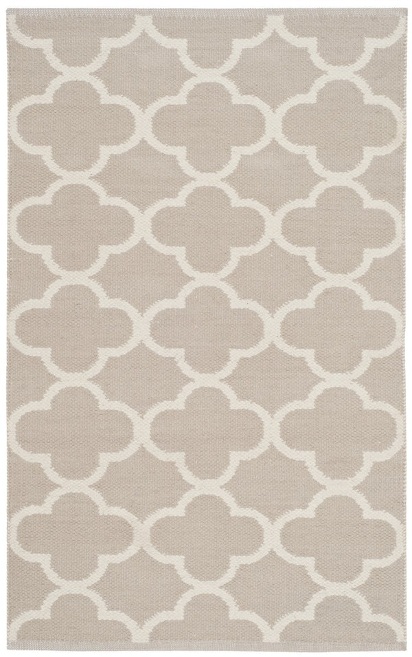 Safavieh Montauk MTK725 Rug