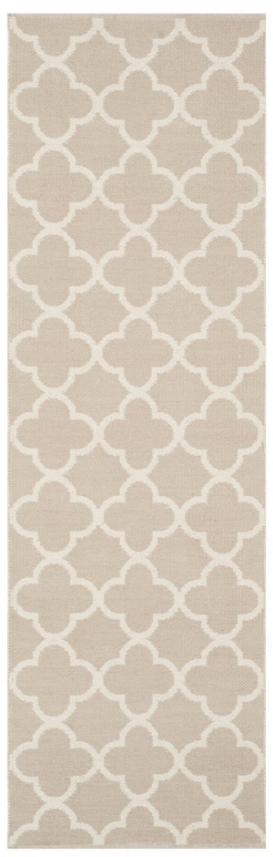 Safavieh Montauk MTK725 Rug