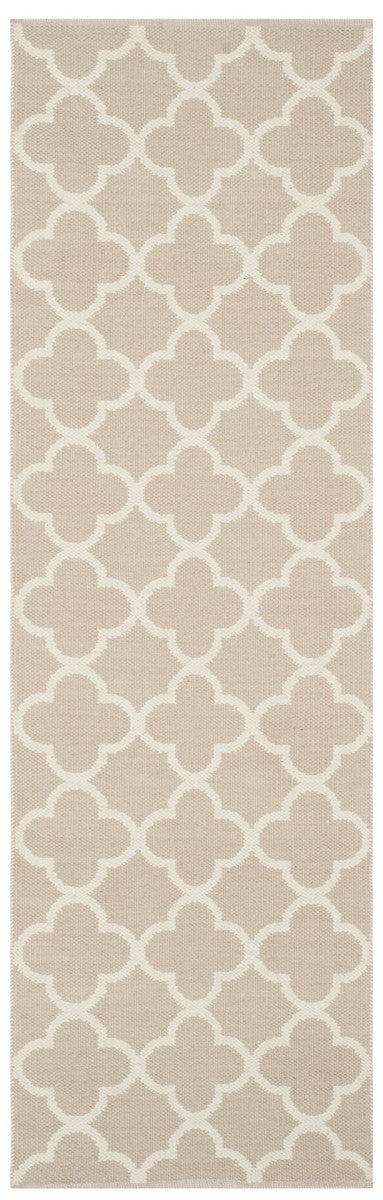 Safavieh Montauk MTK725 Rug