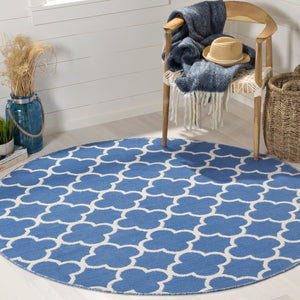 Safavieh Montauk MTK725 Rug