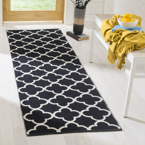 Safavieh Montauk MTK725 Rug