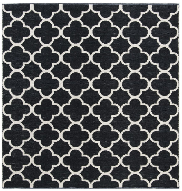 Safavieh Montauk MTK725 Rug