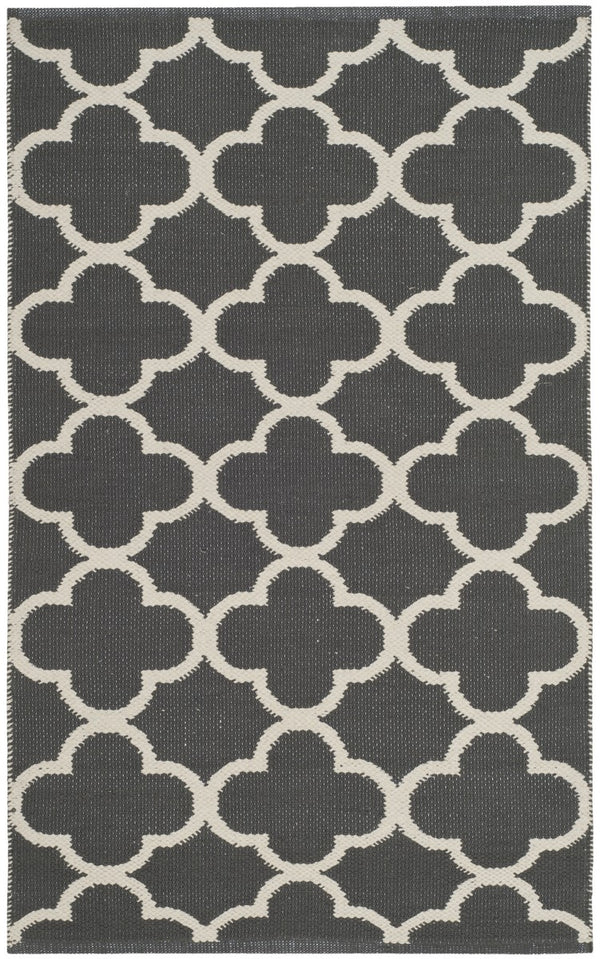 Safavieh Montauk MTK725 Rug
