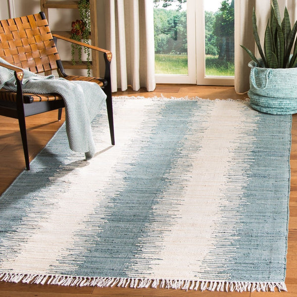 Safavieh Montauk 751 Hand Woven Cotton Rug MTK751A-4SQ