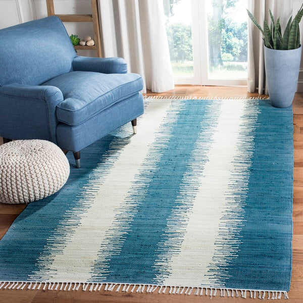 Safavieh Montauk 751 Hand Woven Cotton Rug MTK751B-3