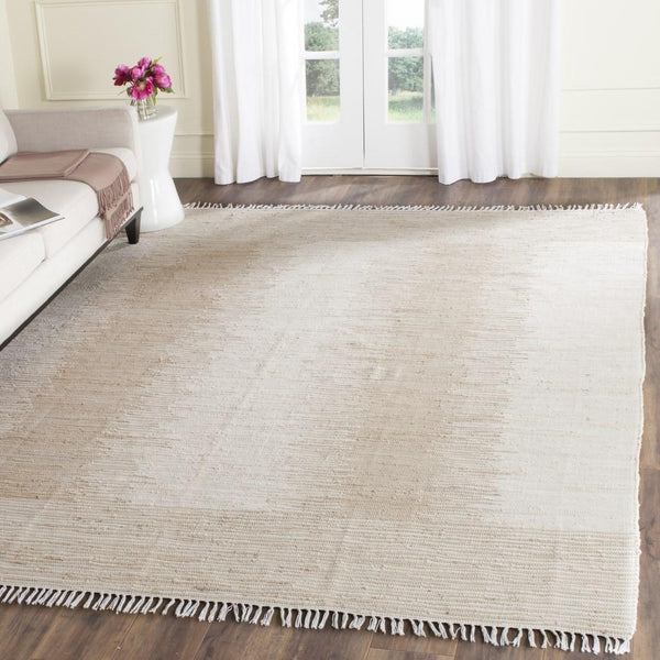 Safavieh Montauk MTK752 Rug