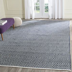 Safavieh Montauk MTK811 Hand Woven Rug