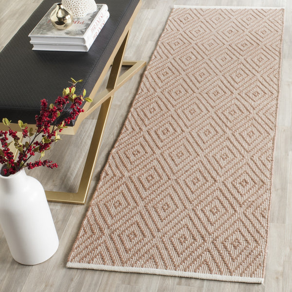 Safavieh Montauk MTK811 Hand Woven Rug