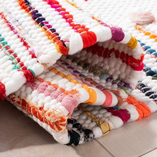 Montauk Flat Weave Rug: Luxurious Polyester & Cotton Blend with Sleek 0.20 Thickness, Made in India