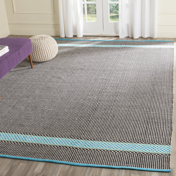 Safavieh Montauk MTK820 Rug