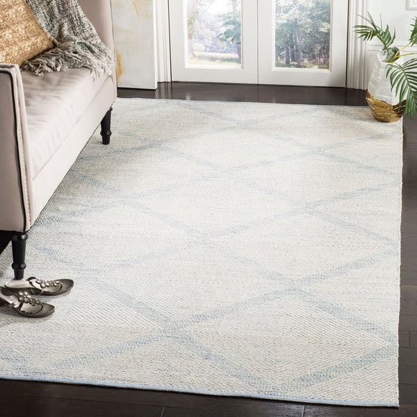 Safavieh Montauk 821 Hand Woven Cotton Rug MTK821B-9