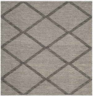 Safavieh Montauk 821 Hand Woven Cotton Rug MTK821D-8SQ