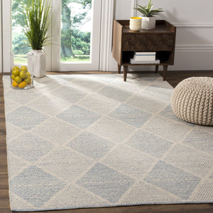 Safavieh Montauk 822 Hand Woven Cotton Rug MTK822B-4