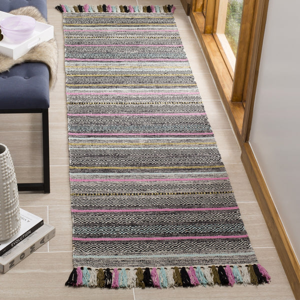 Safavieh Montauk MTK901 Rug