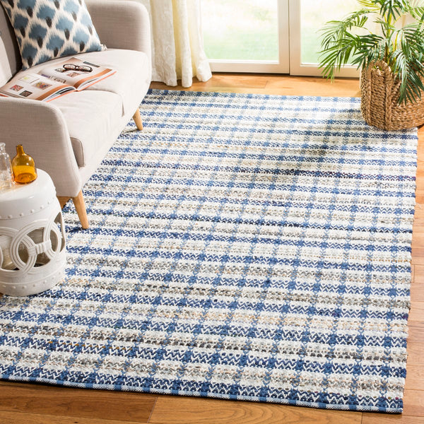 Safavieh Montauk MTK950 Hand Woven Rug