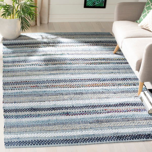Safavieh Montauk MTK975 Rug