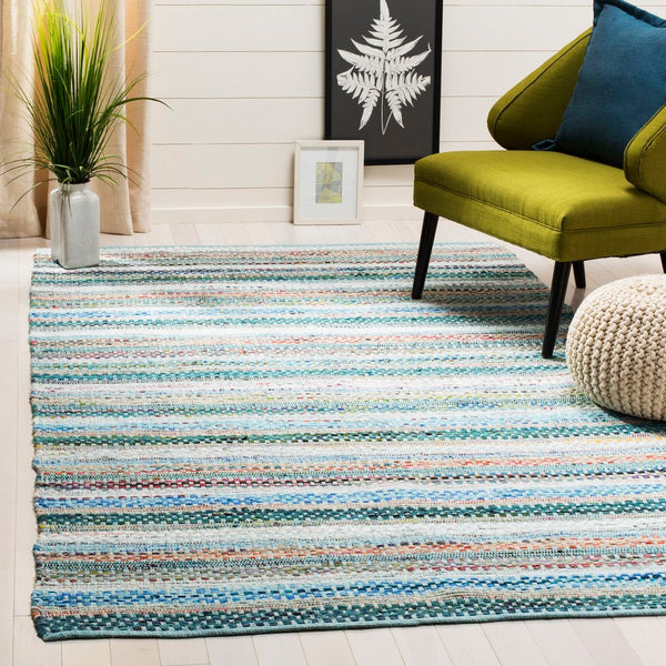 Safavieh Montauk MTK975 Rug