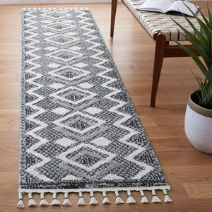 Safavieh Moroccan Tassel Shag 452 70% Polyester + 30% Polypropylene Friese Power Loomed Bohemian Rug MTS452A-7SQ