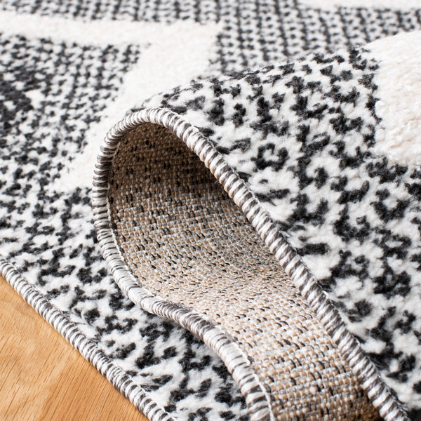 Safavieh Moroccan Tassel Shag 452 70% Polyester + 30% Polypropylene Friese Power Loomed Bohemian Rug MTS452A-7SQ