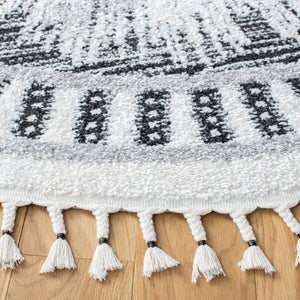 Safavieh Moroccan Tassel Shag 483 70% Polyester + 30% Polypropylene Friese Power Loomed Bohemian Rug MTS483A-7SQ