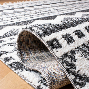 Safavieh Moroccan Tassel Shag 484 70% Polyester + 30% Polypropylene Friese Power Loomed Bohemian Rug MTS484A-7SQ