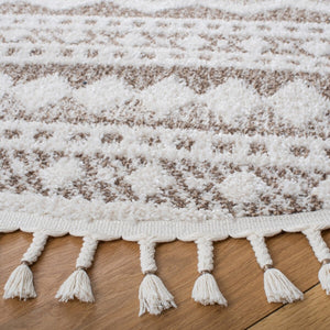 Safavieh Moroccan Tassel Shag 484 70% Polyester + 30% Polypropylene Friese Power Loomed Bohemian Rug MTS484B-7SQ