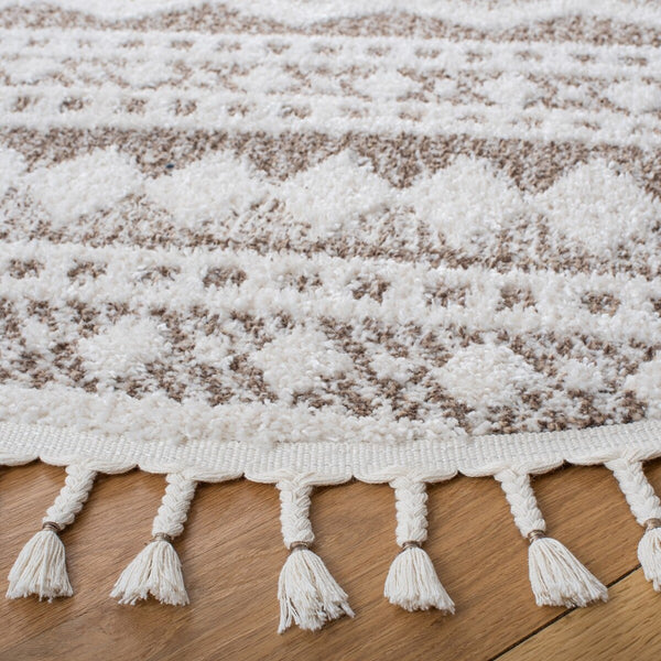 Safavieh Moroccan Tassel Shag 484 70% Polyester + 30% Polypropylene Friese Power Loomed Bohemian Rug MTS484B-7SQ